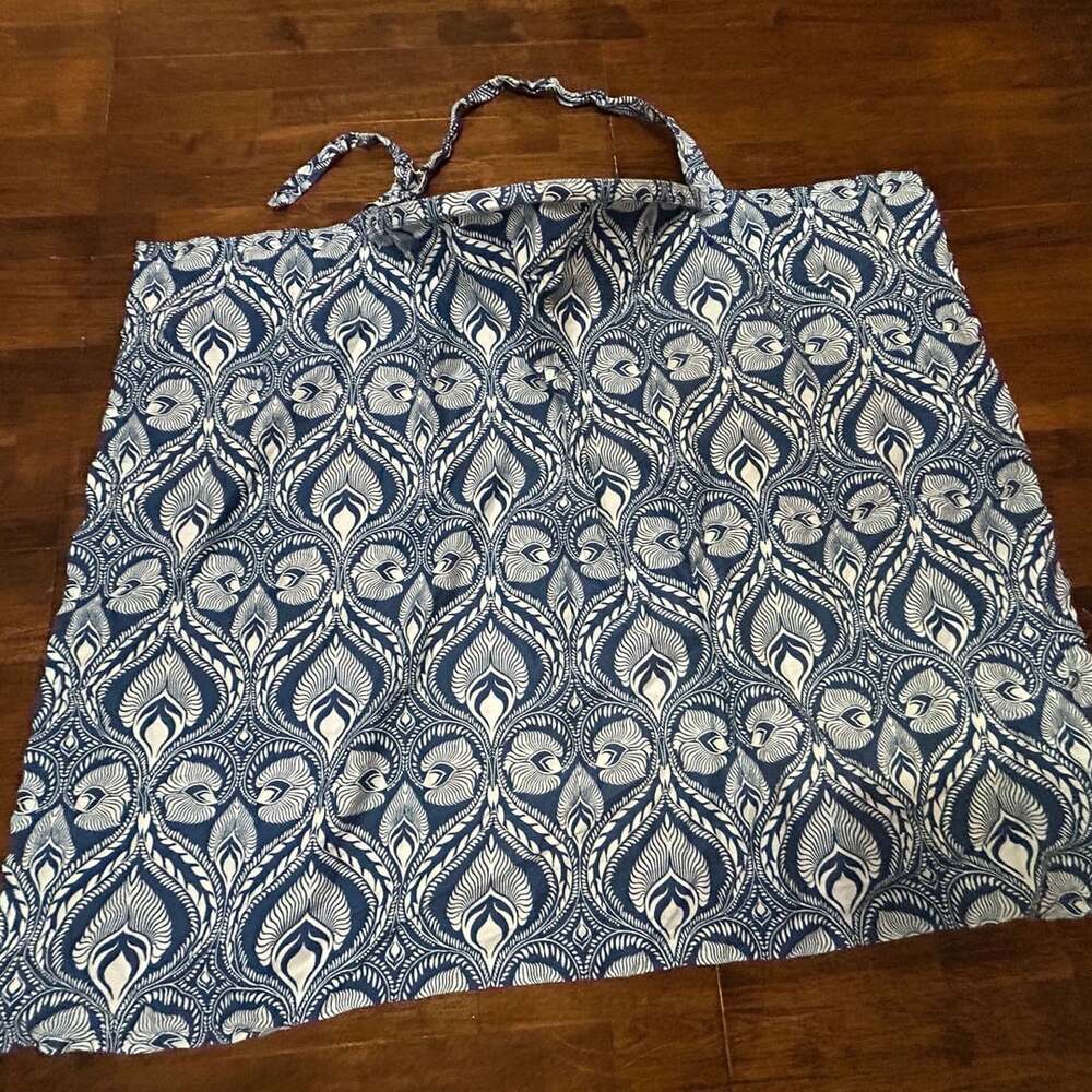 Udder Covers "James" Breathable Cotton Nursing Cover